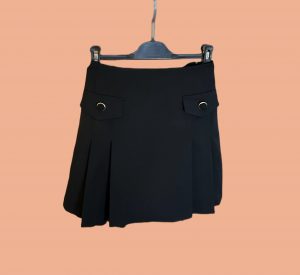 jupe noire epaisse elastique avec boutons peach blossom paris