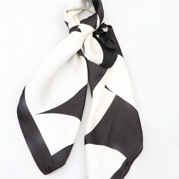 Foulard Paris noir et blanc peach blossom paris